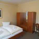 Heidehotel 2*